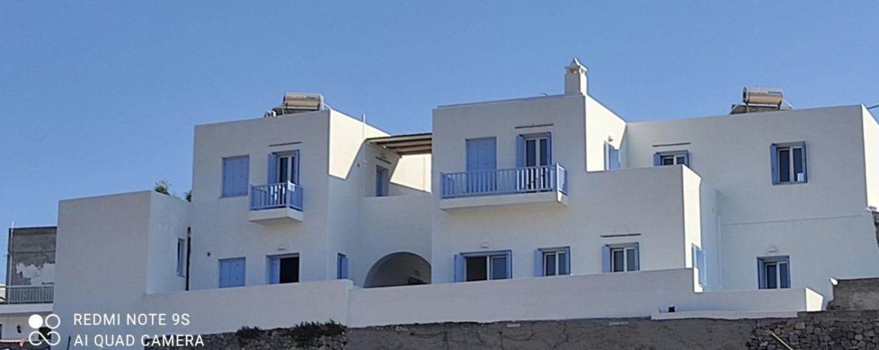 Stilvi Milos Plaka  Exteriör bild