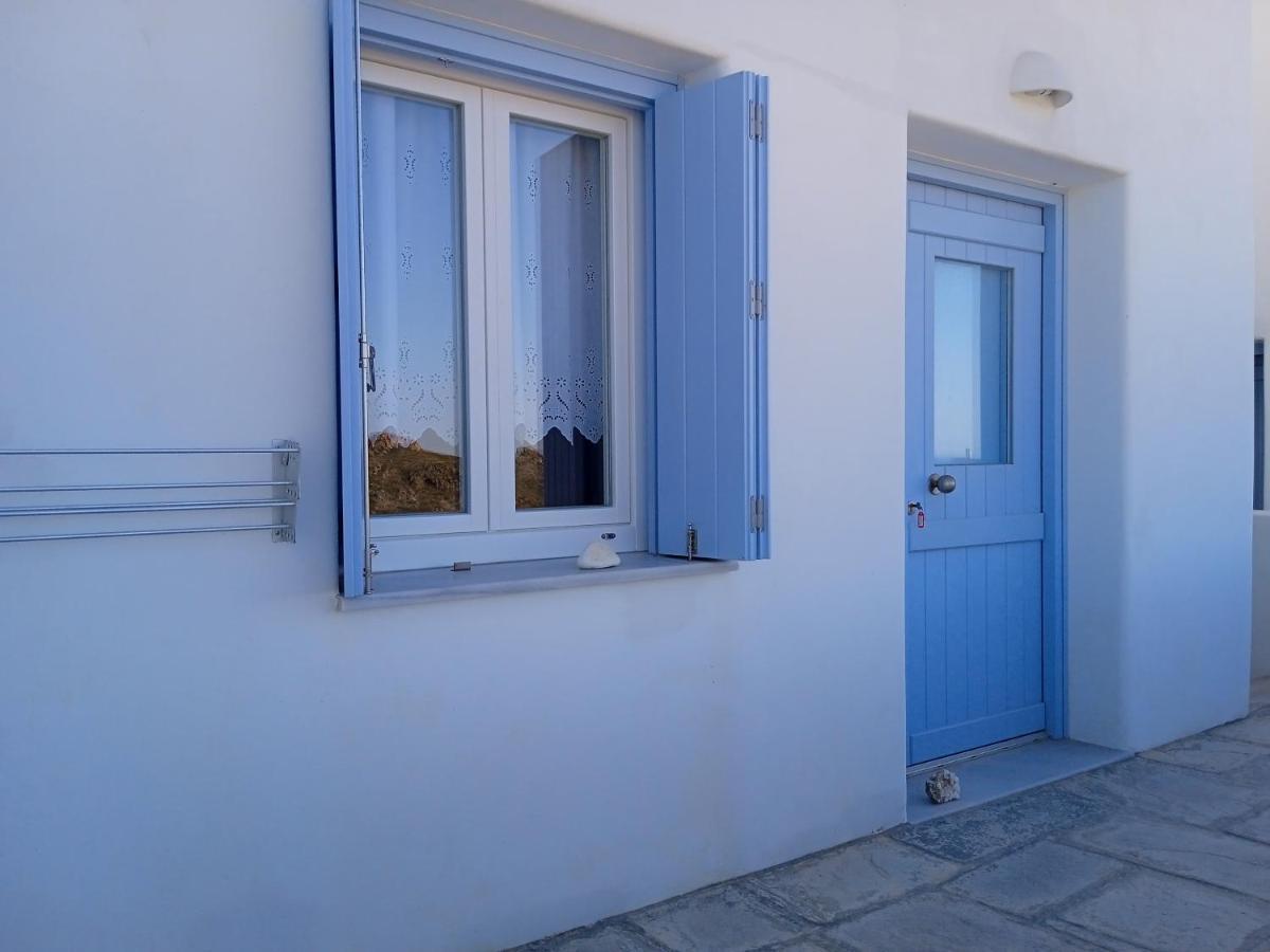 Stilvi Milos Plaka  Exteriör bild