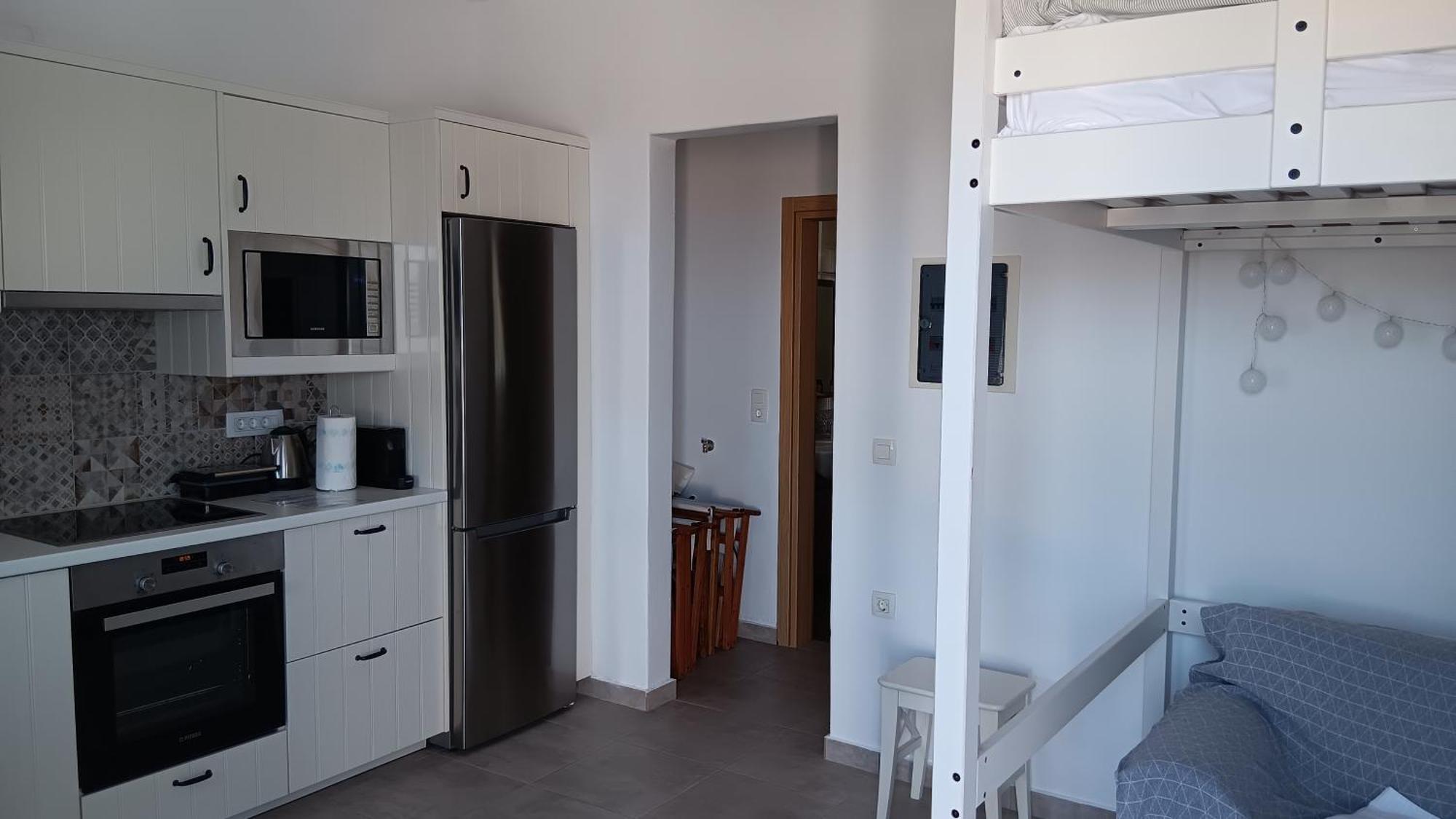 Stilvi Milos Plaka  Exteriör bild
